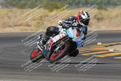 media/Nov-06-2023-Moto Forza (Mon) [[ce023d0744]]/4-Beginner Group/Session 3 (Turn 16)/